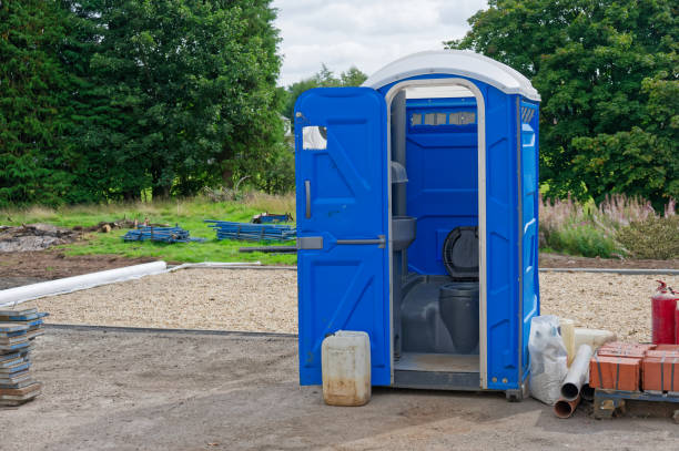 Best Deluxe Portable Toilet Rental  in Dumas, TX